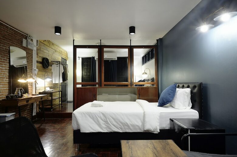 Hotel Siam Square House