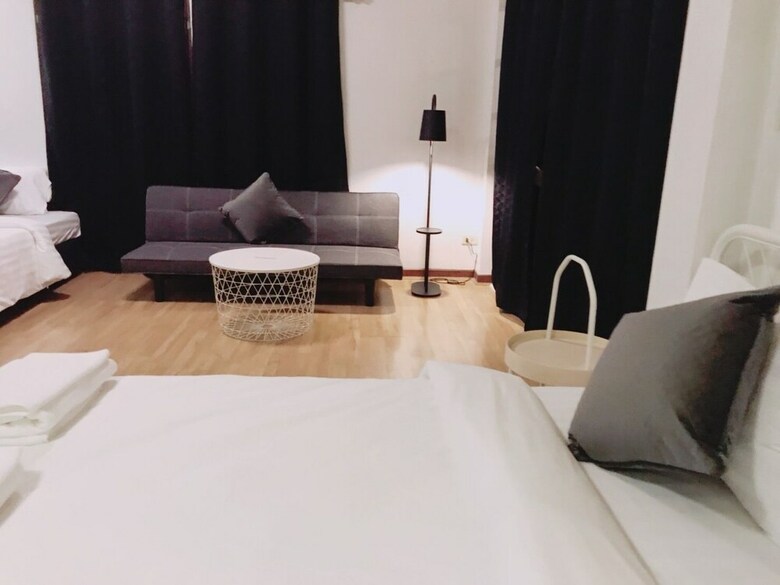 Hotel Siam Square House