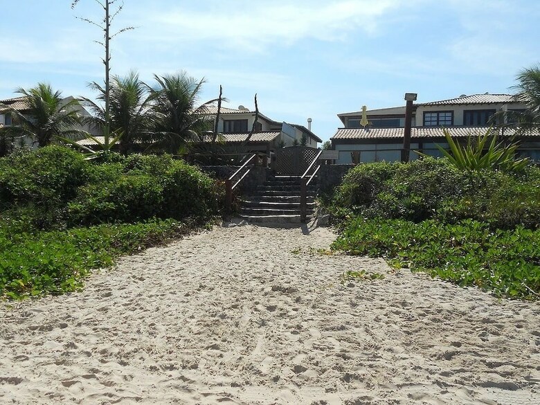 Casa 3 Quartos Na Areia de Geriba