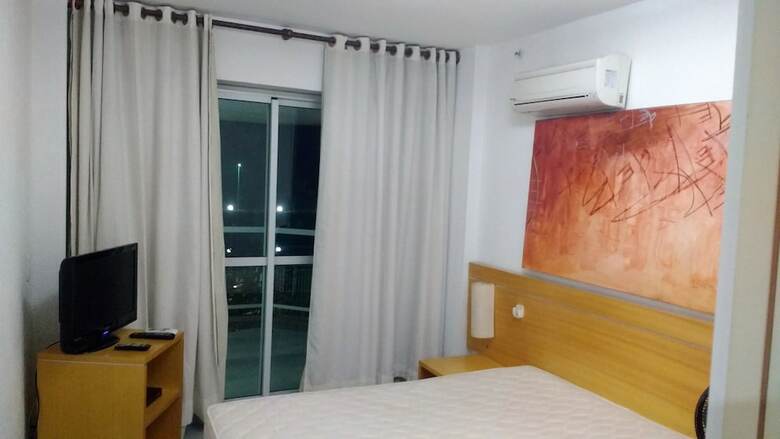 Apartamentos Quarto E Sala de Frente Para O Mar