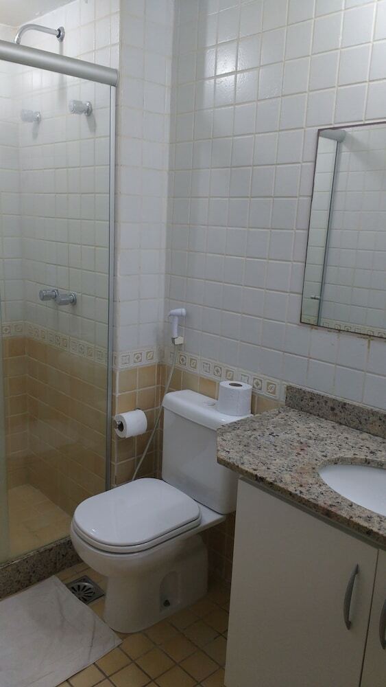 Apartamentos Quarto E Sala de Frente Para O Mar
