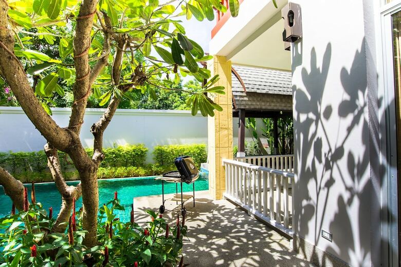 Anb Pool Villa In Pattaya