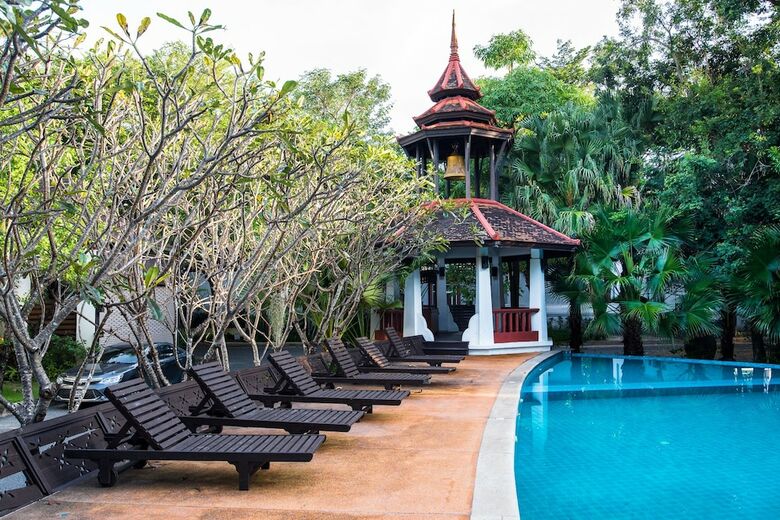 Anb Pool Villa In Pattaya