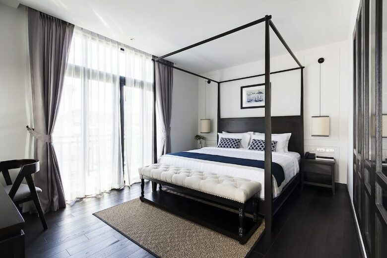 Cheeva Dee Hotel