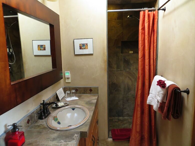 Ravens Ridge Bed & Breakfast