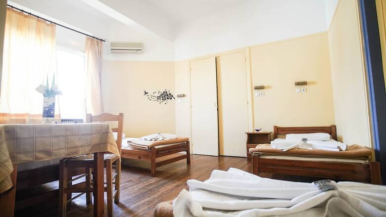 Hostal Students & Travellers Inn