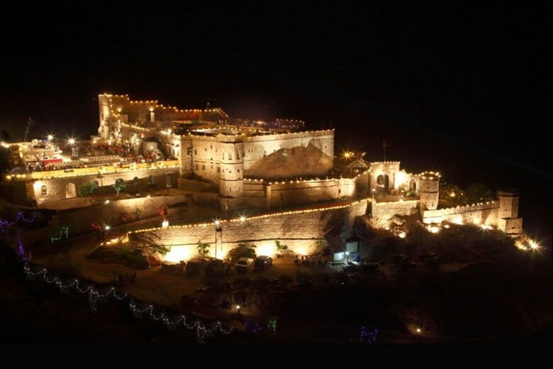 Apartamento Dadhikar Fort