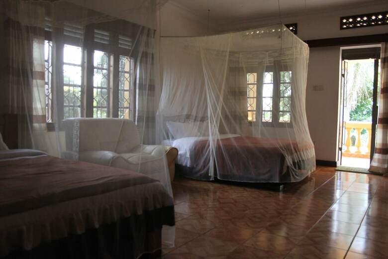 Bed & Breakfast Serene Guest House