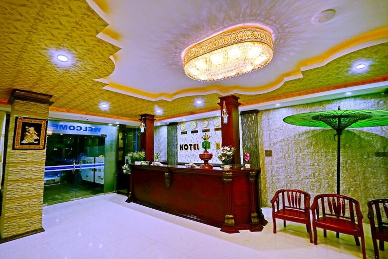 Hotel Boss