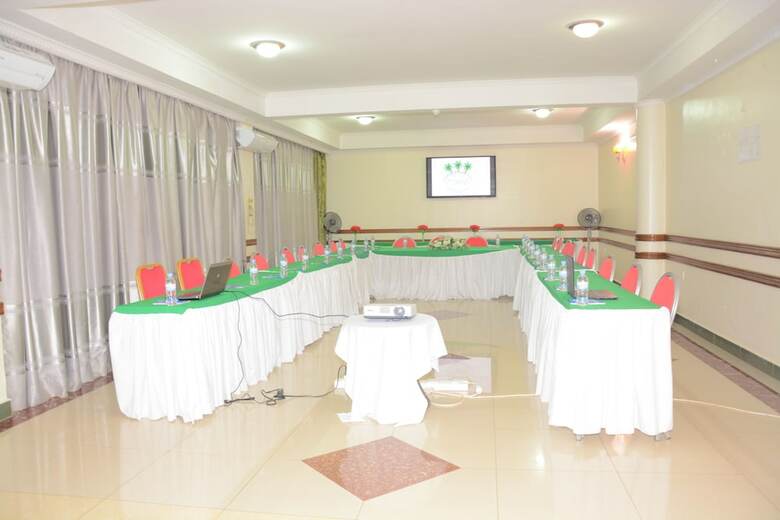 Five To Five Hotel