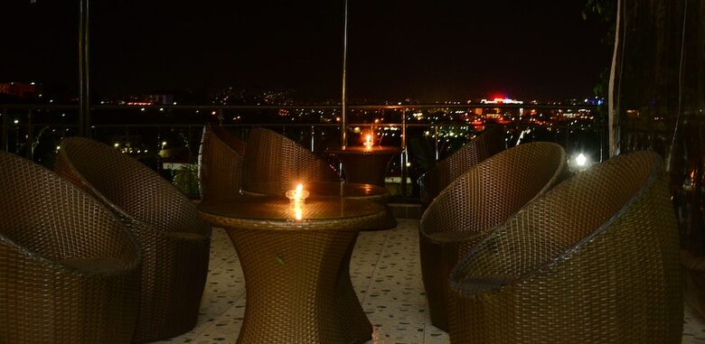 Five To Five Hotel