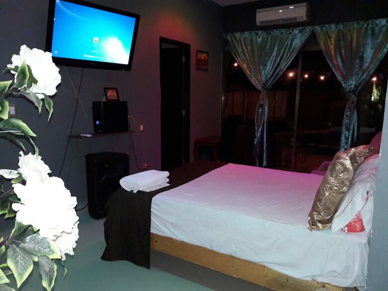 Oasis House B&B Cancun
