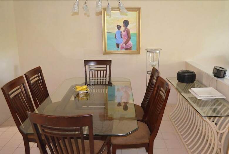 Miramar Villa