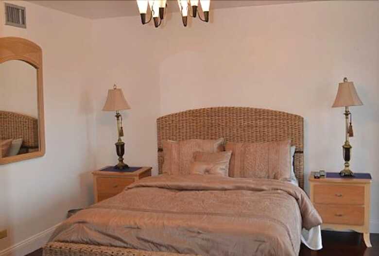 Miramar Villa