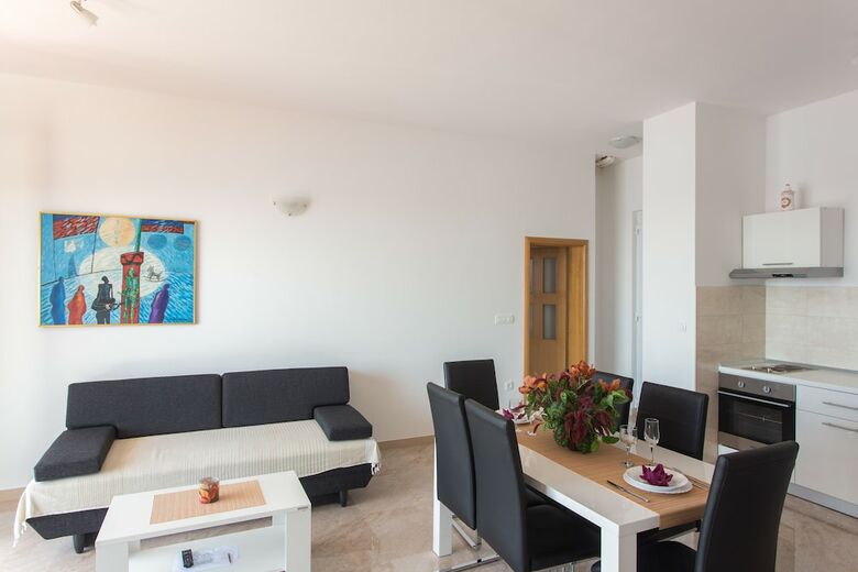 Apartments Villa Ari
