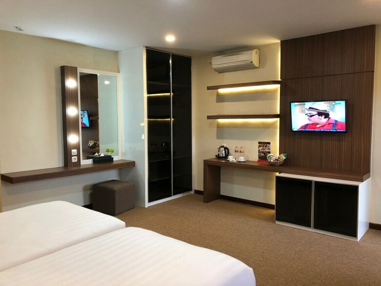 Hotel Grand Harvest Resort And Villas