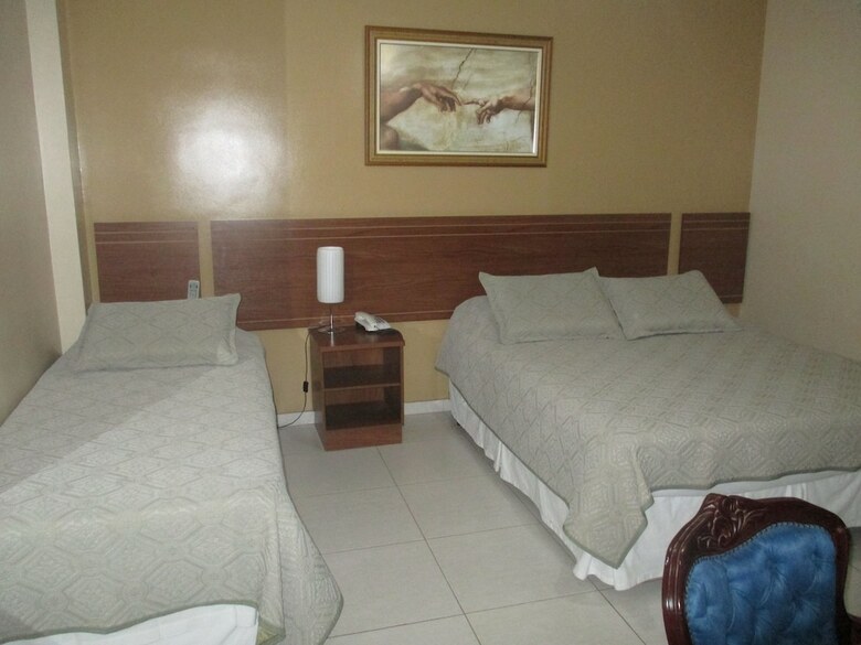 Victor Plaza Hotel