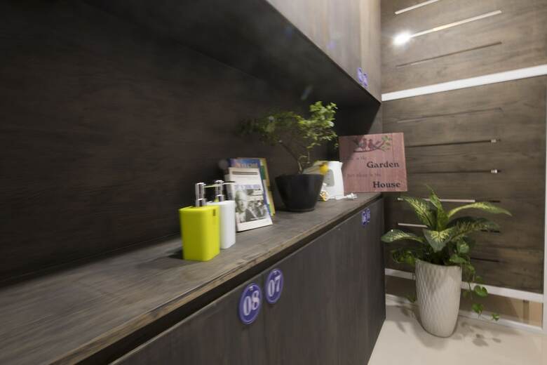 Hotel Full House Homestay