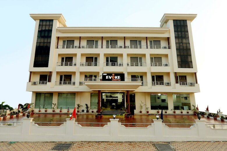 Hotel Evoke Lifestyle