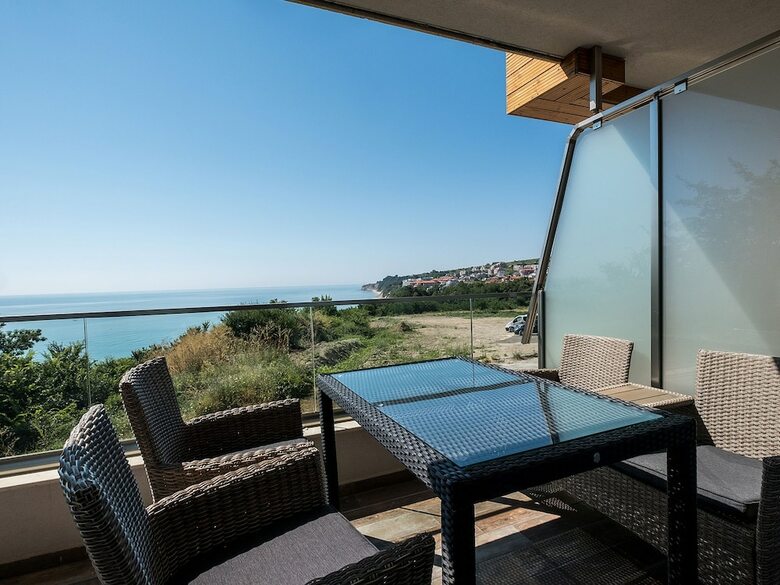 Apartamentos Gliko Seaside Residence