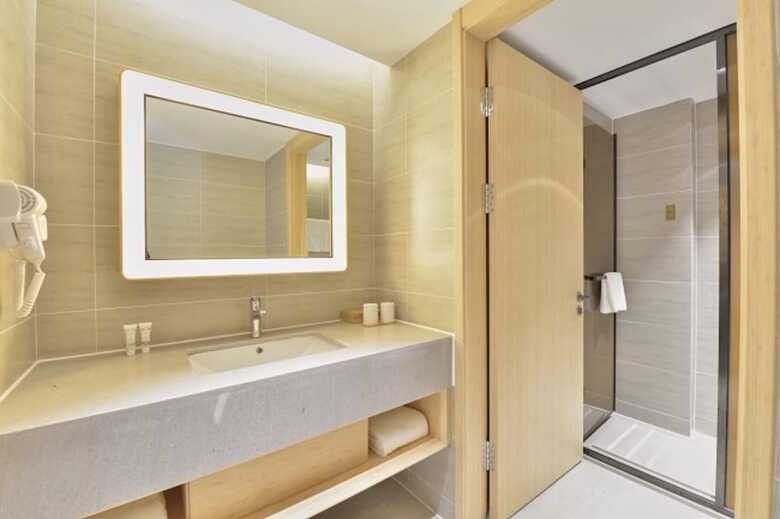 Ss Hotel(Shanghai Caohejing Hongqiao)