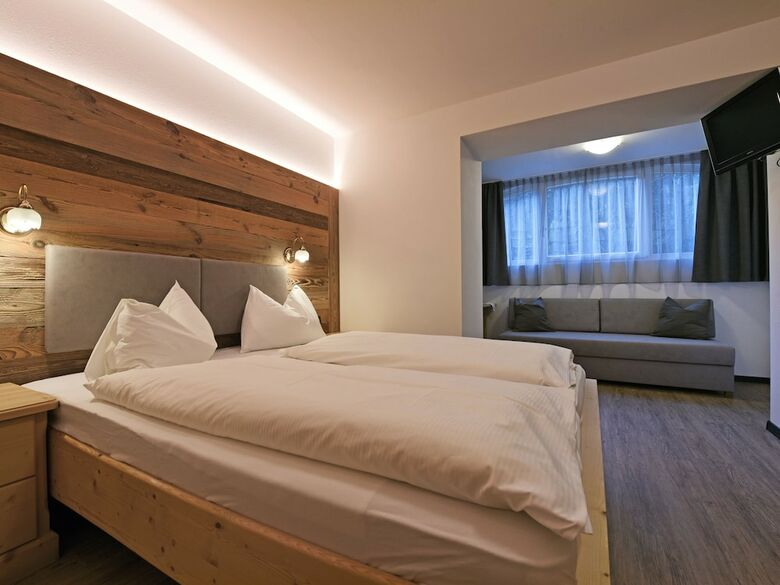 Residencia Garni Rautal B&B