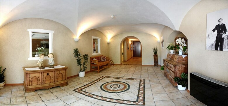 Residencia Garni Rautal B&B
