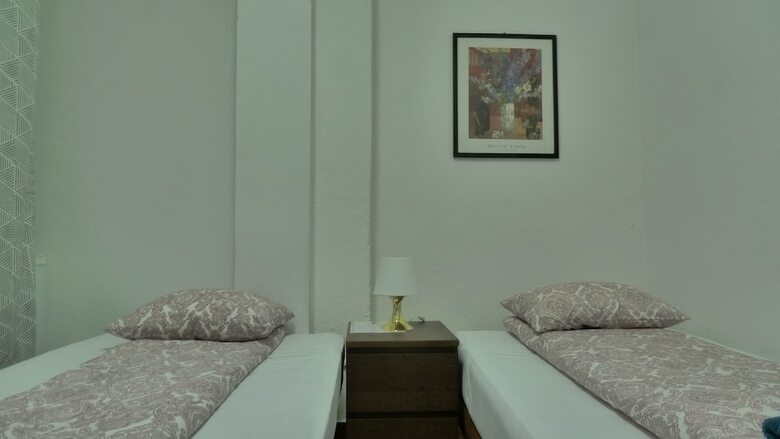 Hotel Midtown Guest House
