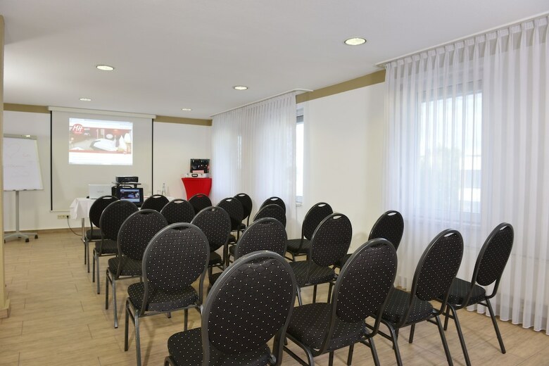 Michel Hotel Frankfurt Airport