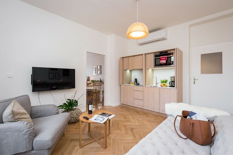 Empirent Mala Strana Apartments