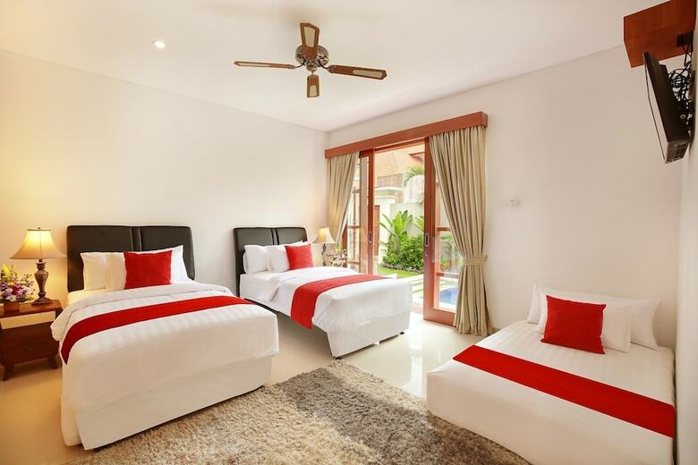 Lucia Villa Seminyak
