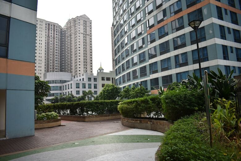 Stunning Eastwood Condo Suite