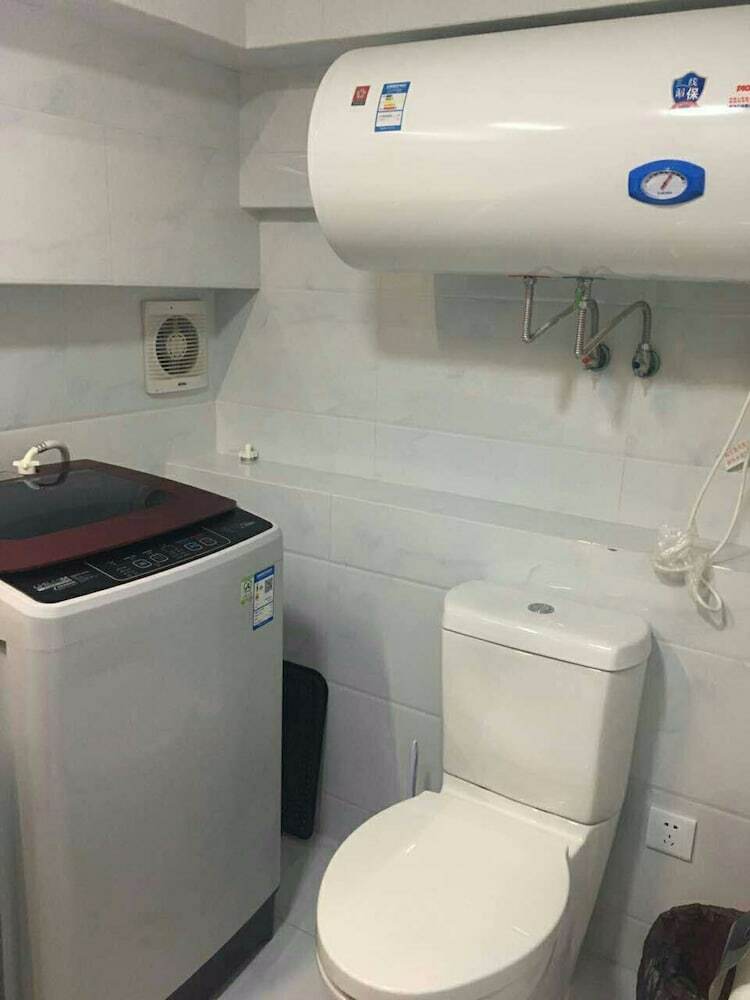 Kela Service Apartment Hotel