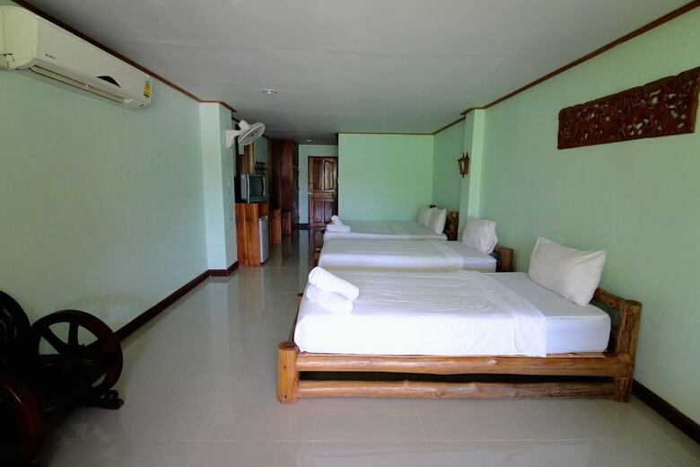Hotel Pornpailin Riverside Resort