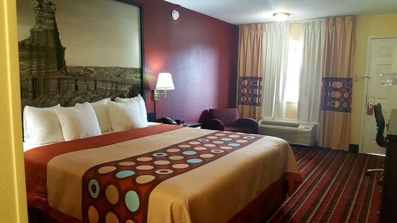 Motel Super 8 By Wyndham Temple