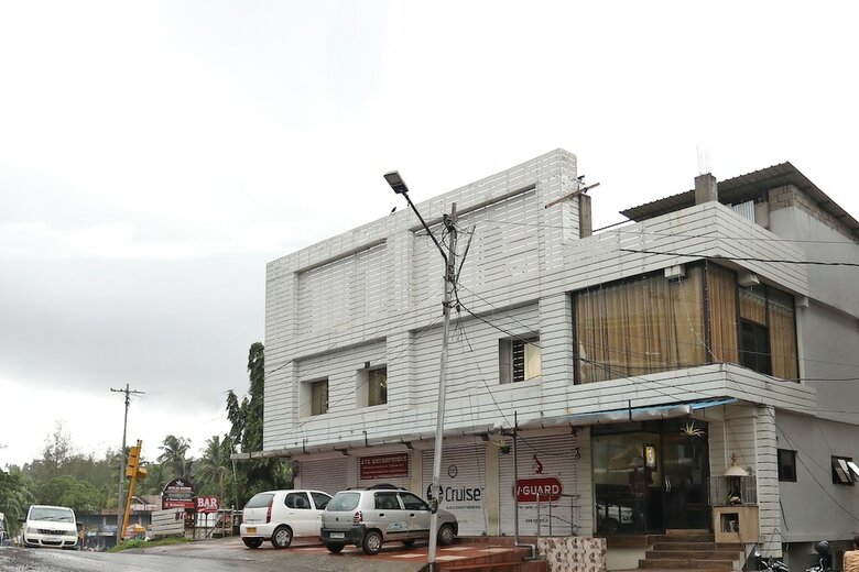 Oyo 5975 Hotel Sks Goldmine