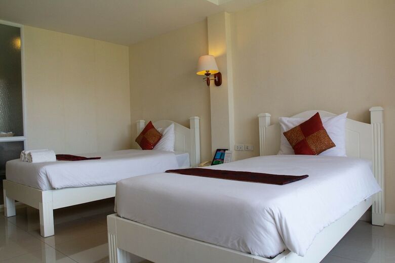 Hotel 12heh Pattaya