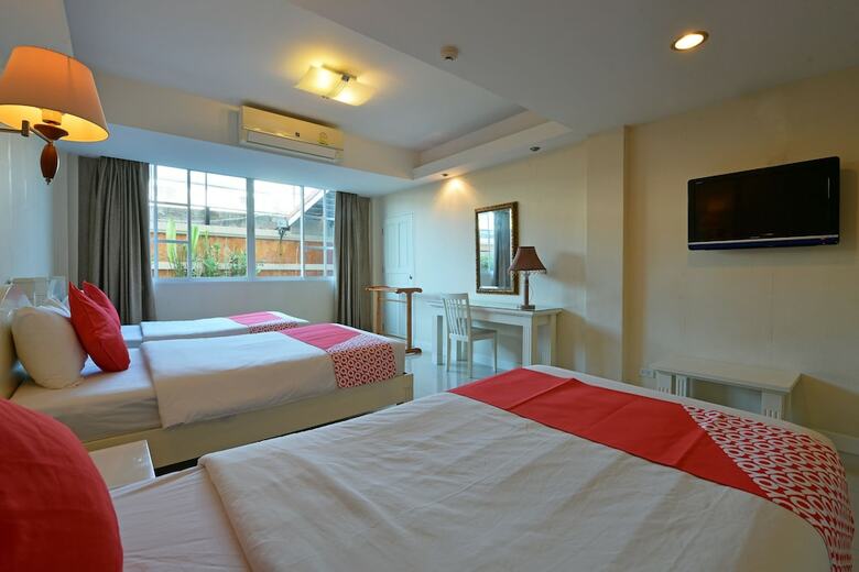Hotel 12heh Pattaya