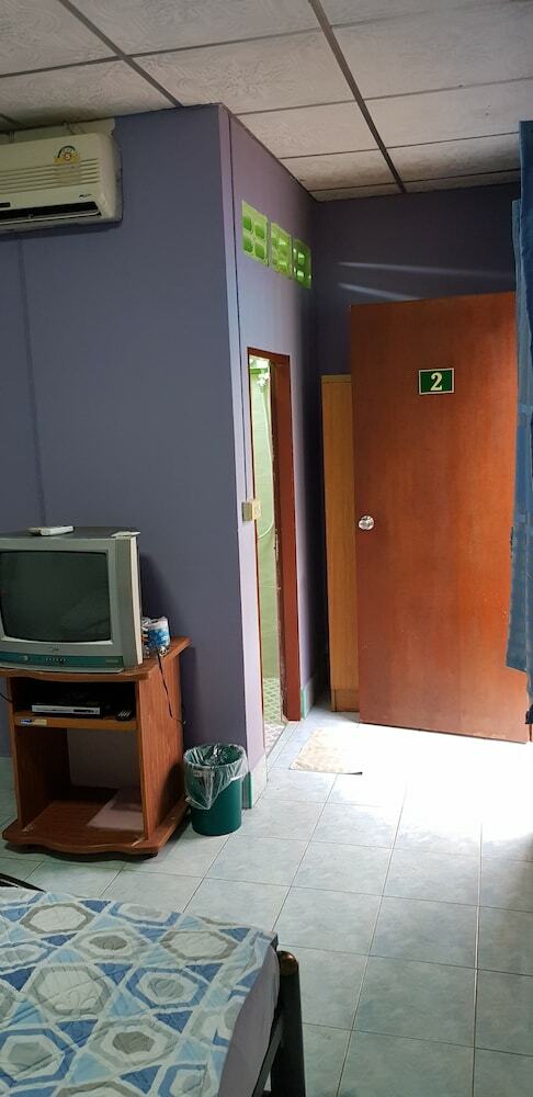 Hostal Good Dream Guesthouse - Hostel