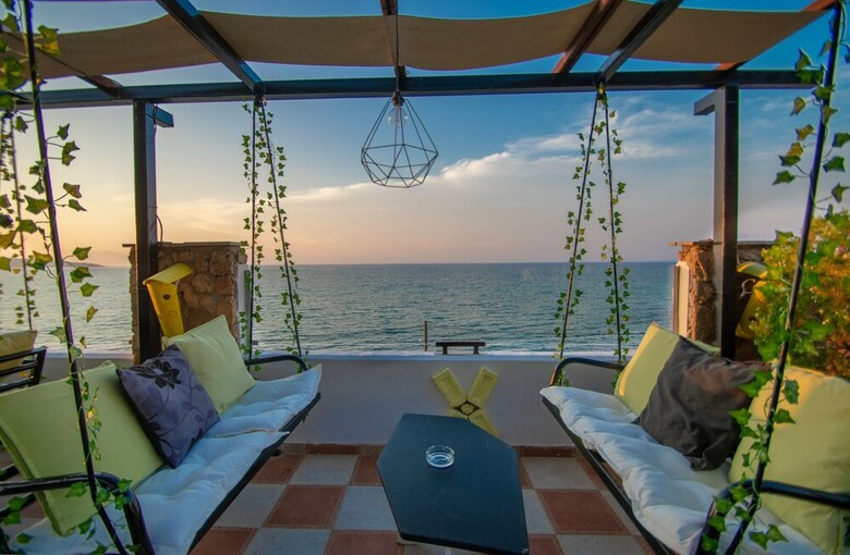 Aparthotel Agoulos Beach Hotel