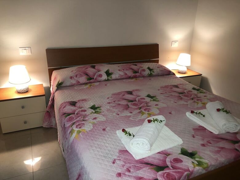 Vol� Club Bed & Breakfast