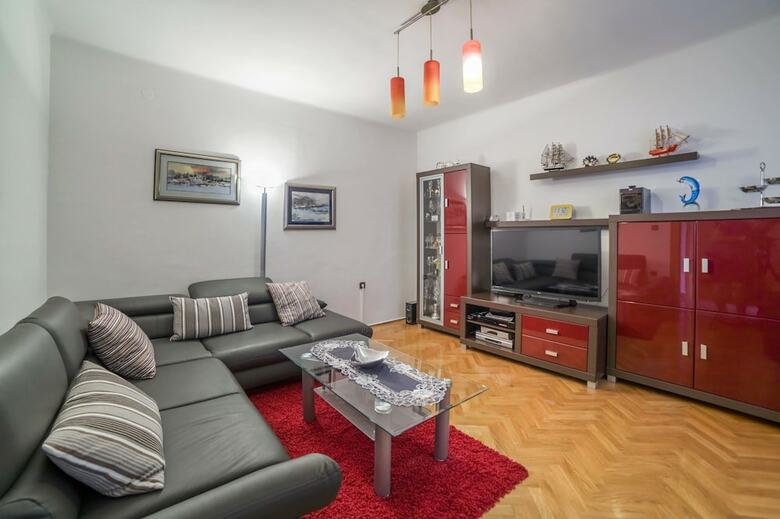 Apartments Milenka
