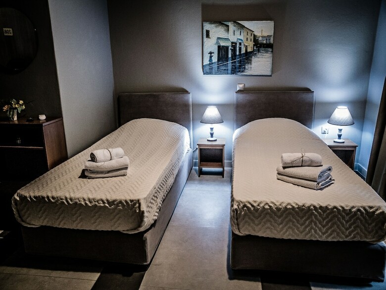 Hotel Gina Studios