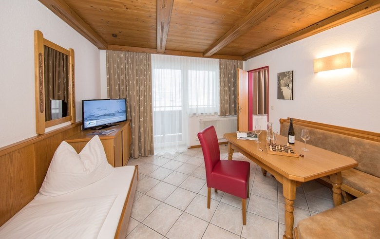 Hotel Toni