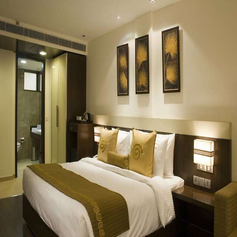 Hotel Sumedha Premium