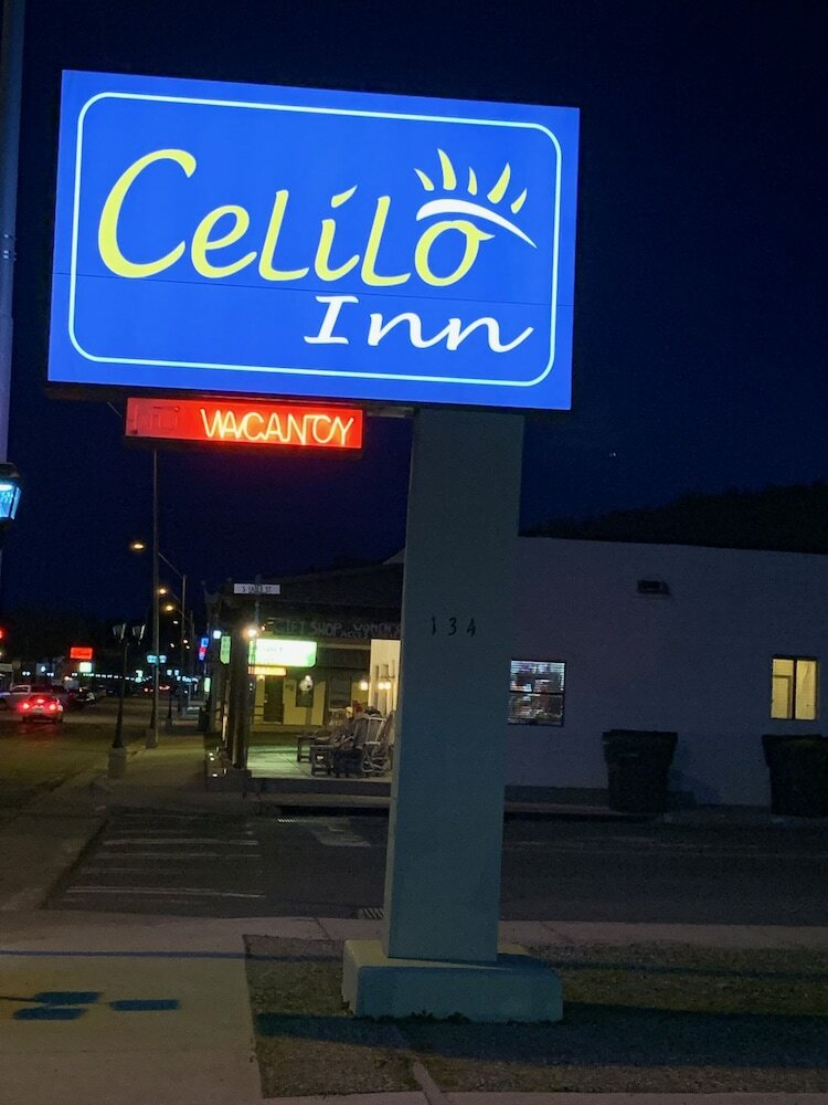 Motel Celilo Inn