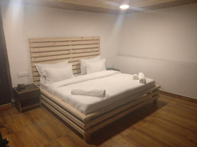 Hotel Nainital Adventure Park And Resort