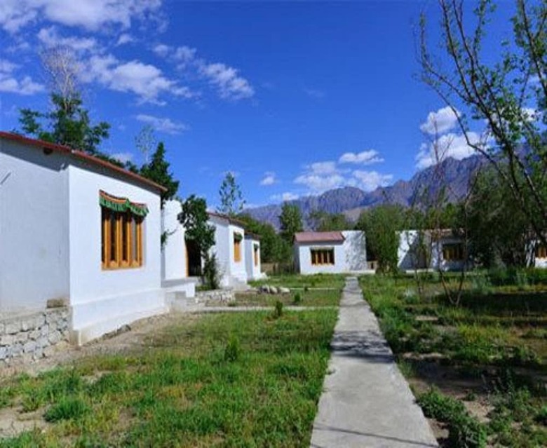 Hotel Himalayan Eco Resort
