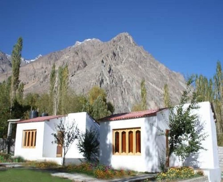 Hotel Himalayan Eco Resort