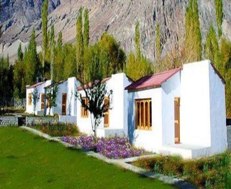 Hotel Himalayan Eco Resort